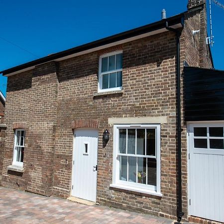 Southgate Coach House Villa Dorchester Bagian luar foto